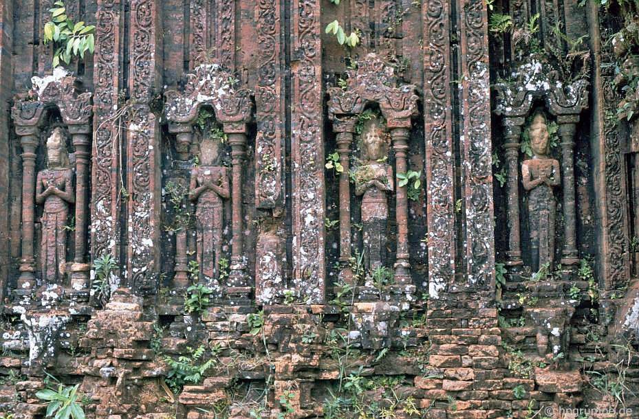 Ruins of My Son - chi tiết