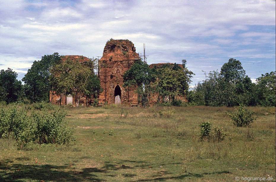 Ngọn tháp Chien Dan